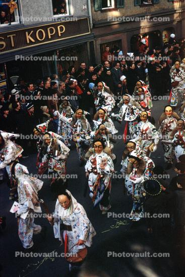 Fasnet, Parade, Carnival, People, Crowds, crowded, spectators, Schramberg, Baden-Wurttemberg, Germany, Black Forest