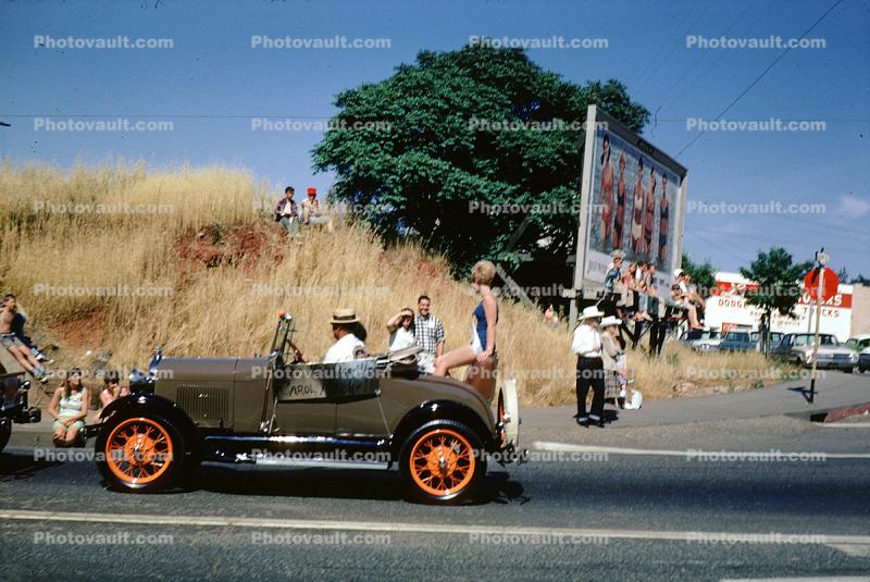 Jalopy, Car, automobile, Parade, Oroville California, 3 June 1967, 1960s