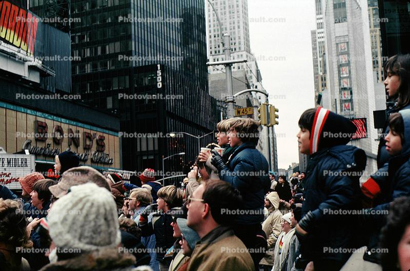 People, Crowds, Macy's Thanksgiving Day Parade