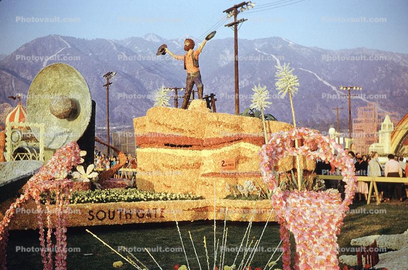 49r Gold Miner, South Gate Float, Mexican Hat