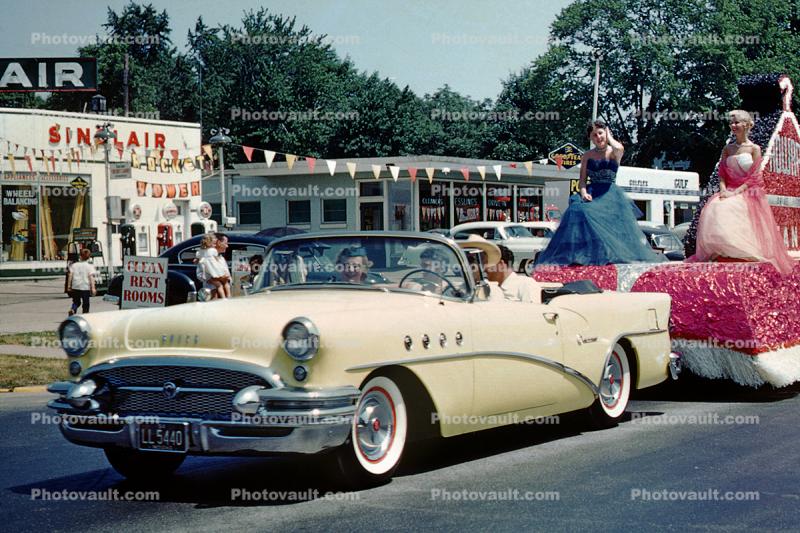 1955 Buick Special, Sinclair Gas Station, car, Pine Lake, 1950s