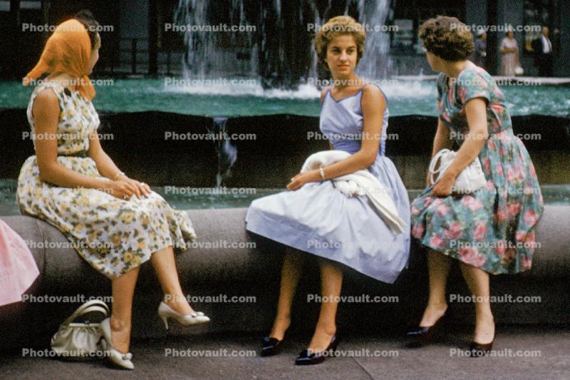 flowery dress, Women, Water Fountain, aquatics, 1950s