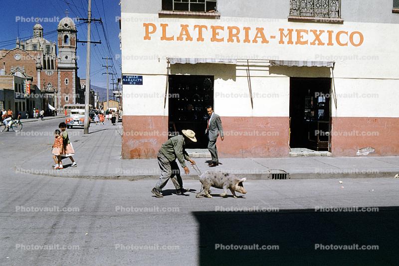 platteria-Mexico, Man with his Pig