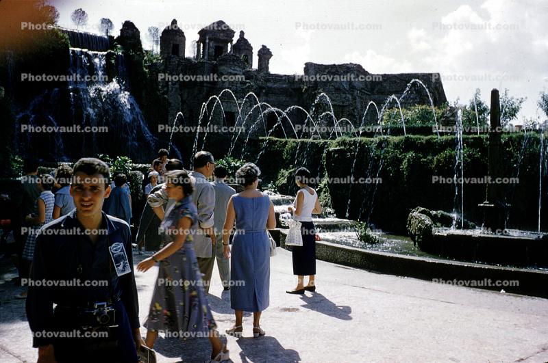 Tivoli, Gardens, Water Fountain, aquatics, people, cameras, man, 1950s