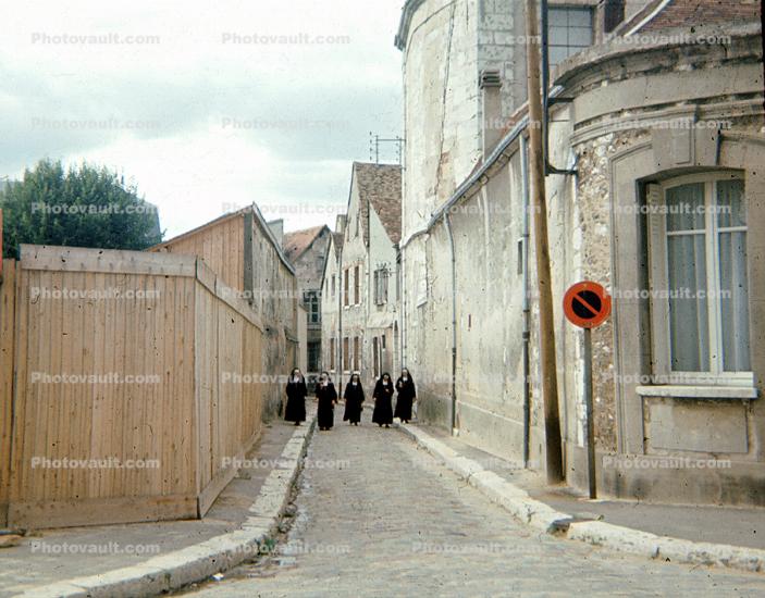 Alley, Nuns, Walking, alleyway