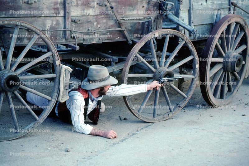Cowboy Shooting, Shootout, hat, wagon wheel, pistol, man, male