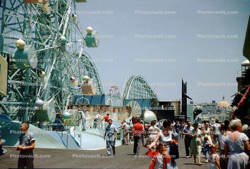 Ferris Wheel, crowds, people, roller coaster, Pacific Ocean Park, 1958, 1950s