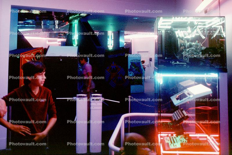 Atari 1200, Store, Home Computers, Games