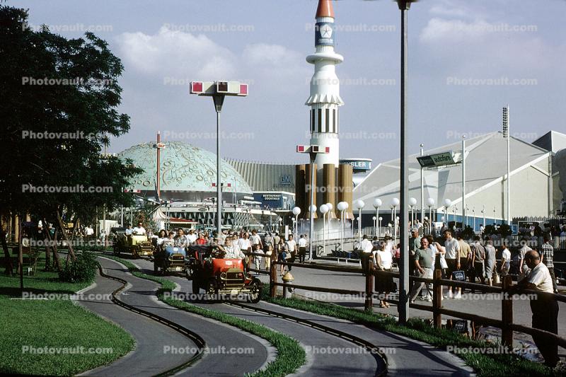 Car Rides, Chrysler Pavilion, New York Worlds Fair, 1964, 1960s