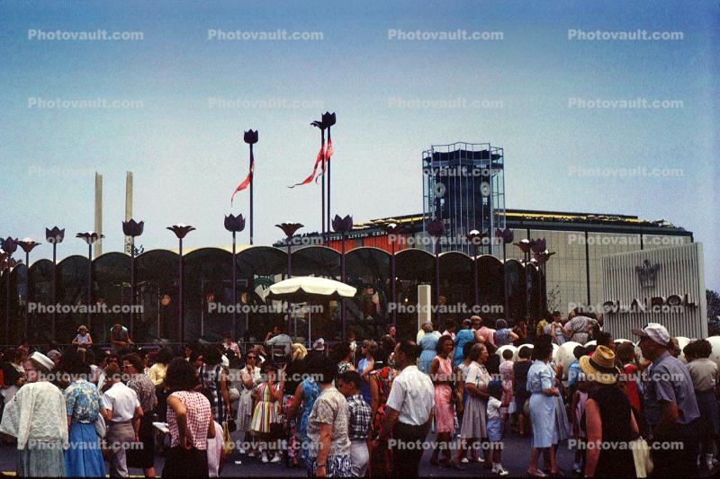 Clairol Pavilion, building, Crowds, People, spectators, New York Worlds Fair