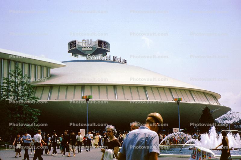 General Motors Pavilion, Flying Saucer 