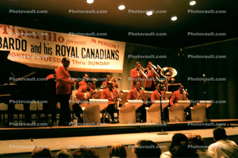 Tiparillo Band, Bardo and his Royal Canadians at Night, Nighttime, Evening, Lights