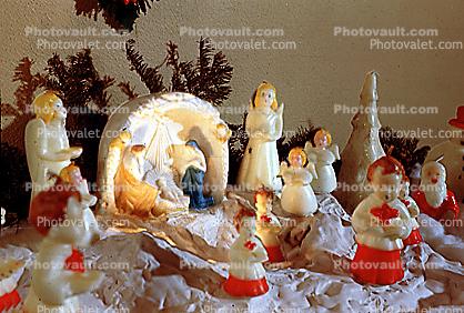 nativity scene, angels, choir boys, singing