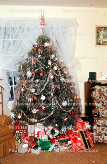Presents, Decorations, Ornaments, Tree, Diaphanous Curtains, Christmas Tree decorated, 1960s