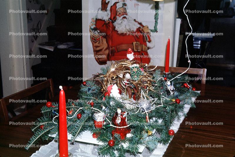 Santa Claus, Wreath, Candles, 1960s