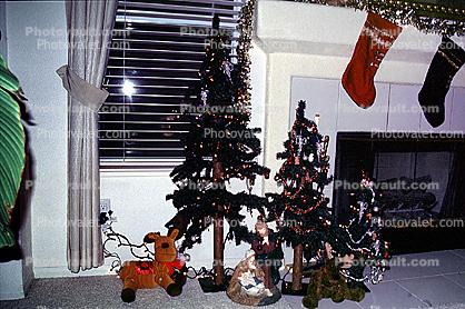 Fireplace, Stocking, Tree, Presents, Decorations, Ornaments, 1940s