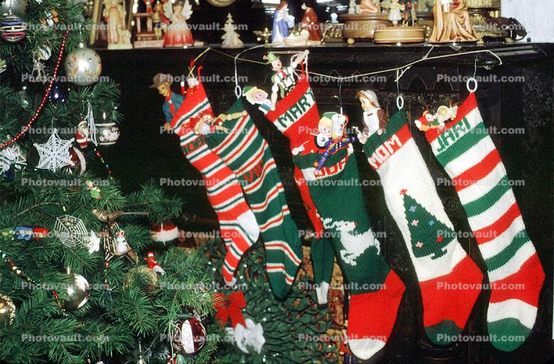 stuffed stockings, Mary, John, Mom, Jari, Dad, Tree, 1950s