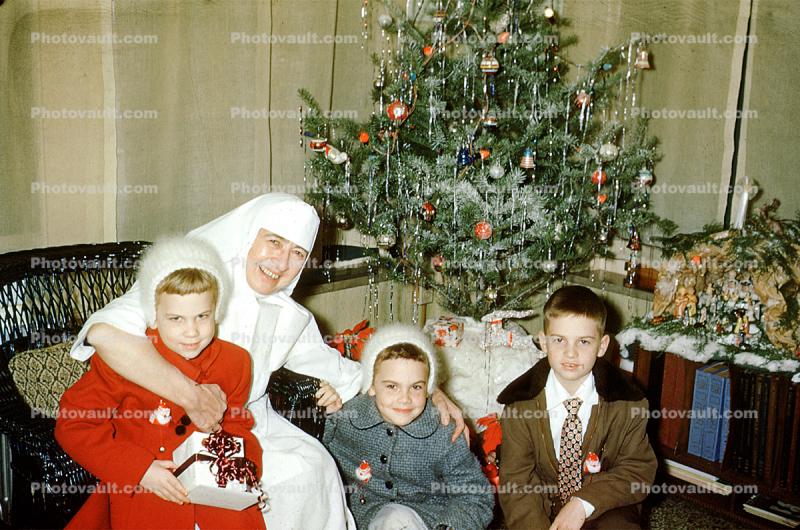 Nun, Tree, Presents, Gifts, 1940s