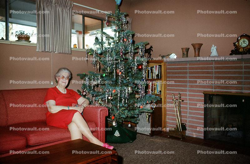 Grandma, Tree, Lights, Fireplace, sofa, couch, mantle, 1960s