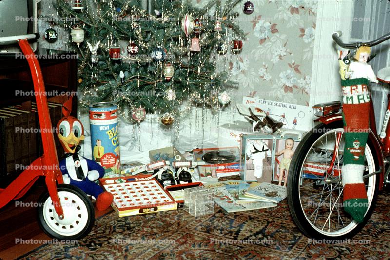 Bicycle, Scooter, Woody Woodpecker, opening presents, 1950s