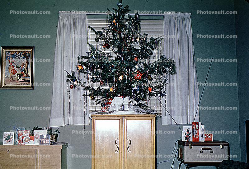 Small Tree, decorations, cards, 1950s