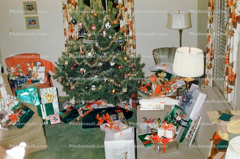 Christmas Tree, Presents, 1950s