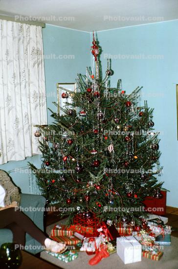 Christmas Tree, Presents, 1960s