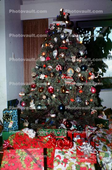 Decorated Trees, Presents, 1950s