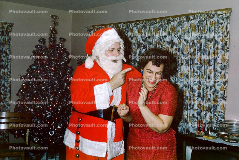Santa Claus Scolds Mom, laughing, funny, finger pointing, 1950s
