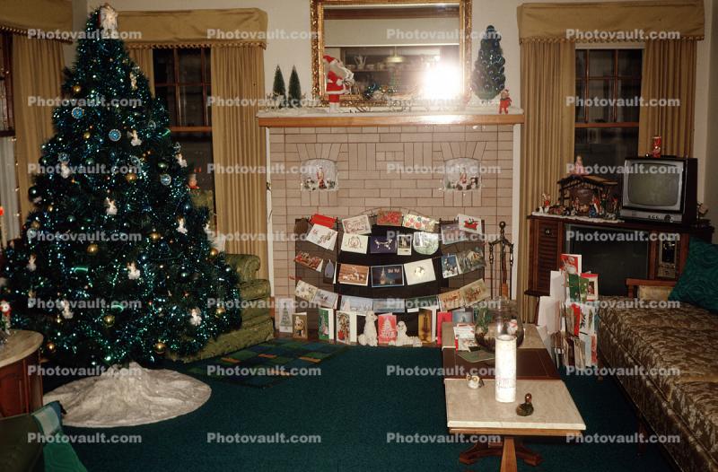 Tree, Cards, fireplace, television, Decorated Tree