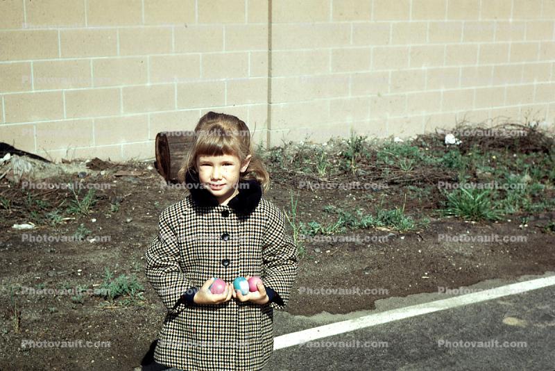 Girl with Easter Eggs, coat