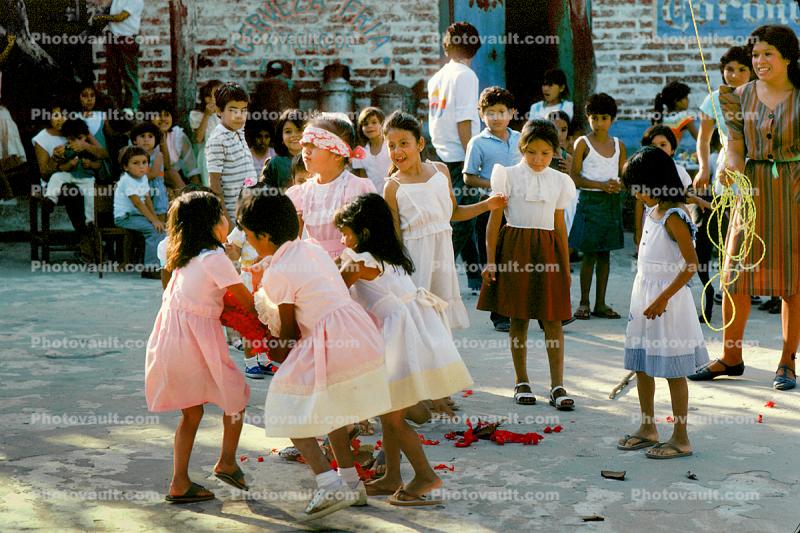 Girls, Blindfold, Pi?ata, Pinata, Elementary School, Yelapa, Mexico