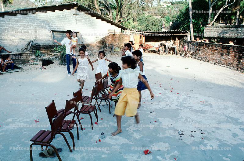 musical chairs, Elementary School, Yelapa, Mexico, Dance