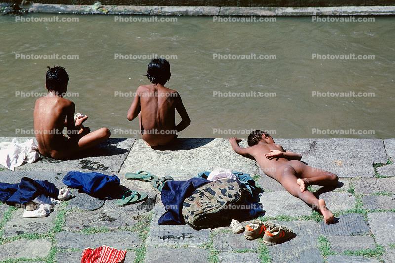 Boys, Water, Khatmandu