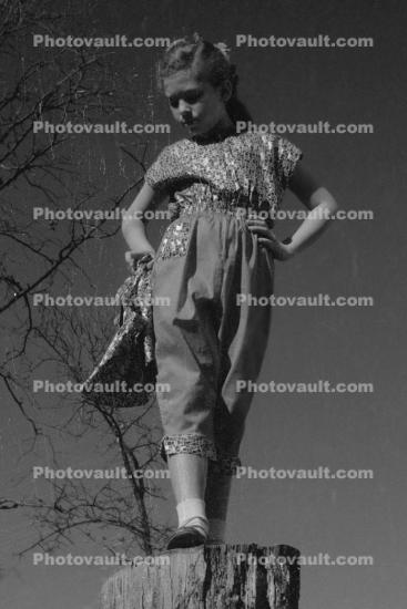 Tween Girl, JungleGym, 1950s