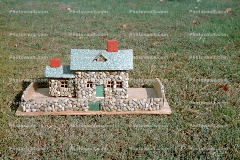Doll house, 1950s