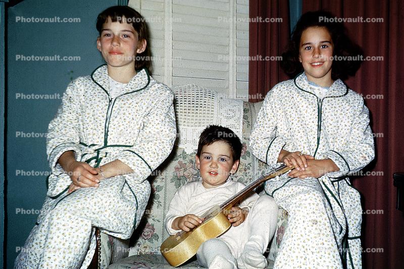 Guitar, Boy, Girls, Brother, Sister, Pajamas, Smiles, nightwear, 1950s