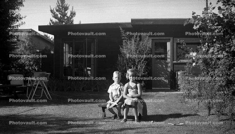 girls, Friends, Seat, Sitting, backyard, smiles, smiling, cute, 1950s