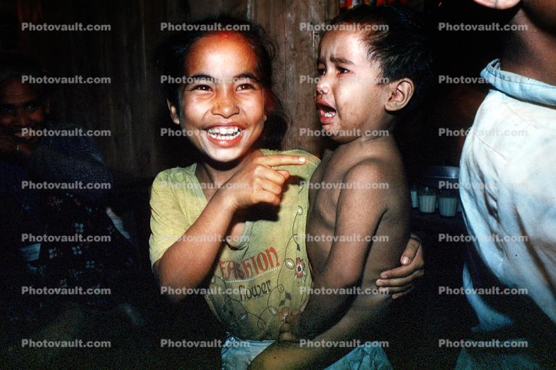 Girl, Crying Baby, Himalayan Foothills, Nepal, Araniko Highway, Himalayas, Kodari