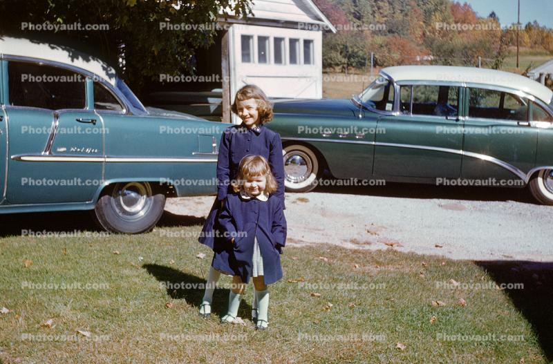Sweet Little Sisters, Buick Car, Chevy, 1950s