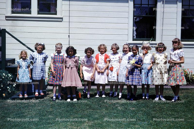 Girls, Group Portrait, smiles, smiling, cute, 1940s