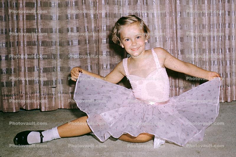 1950s, Ballerina, Girl, socks