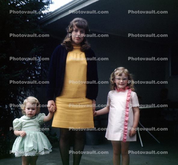 daughters, cateye glasses, formal dress, May 1968, 1960s