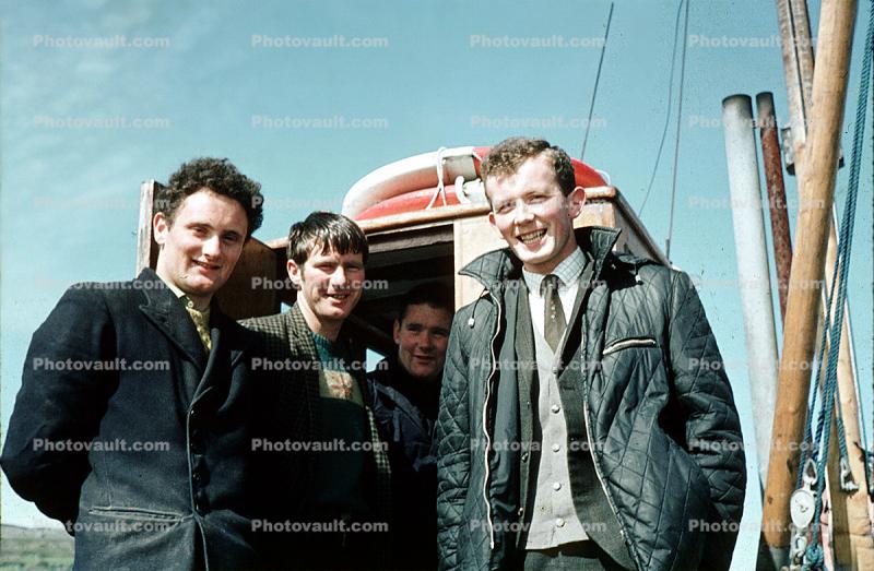 guys, smiles, men, jacket, Ireland, April 1968, 1960s