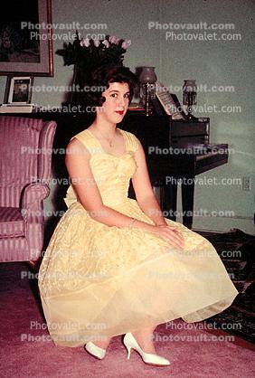 prom night, grand piano, dress, formal, high heels, 1960s