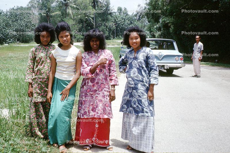 women, girls, car, Malaya, 1963, 1960s