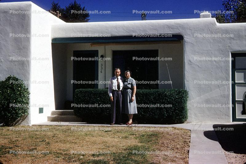 Man, Woman, home, house, building, 1950s
