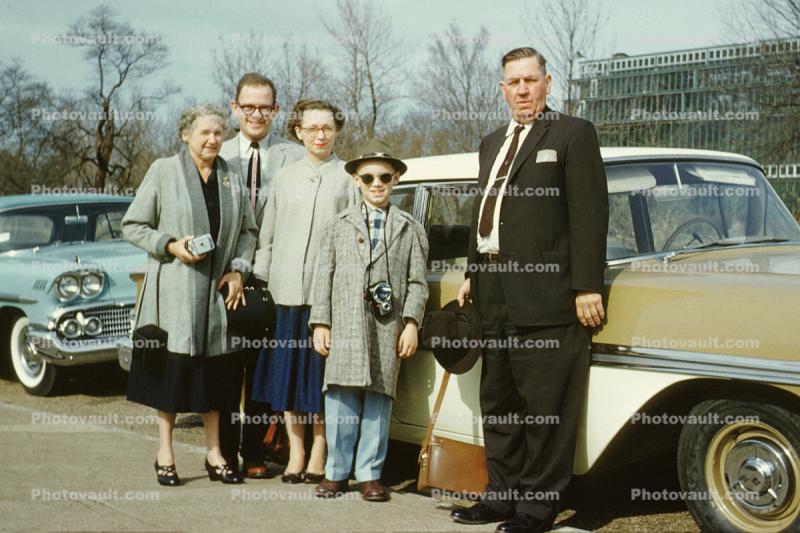 Women, Men, suits, Family, Cars, Automobile, Vehicle, 1950s