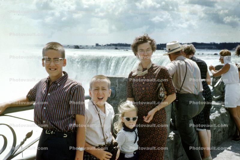 Family, Mother, Son, Daughter, Tourists, Glasses, girl, boy, woman, August 1958, 1950s