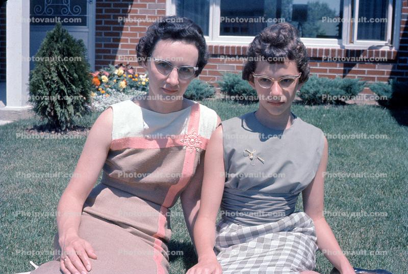 Mother with her Daughter, Cateye Glasses, dress, 1960s